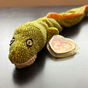 Ty Beanie Babies MORRIE Green Eel Plush Toy